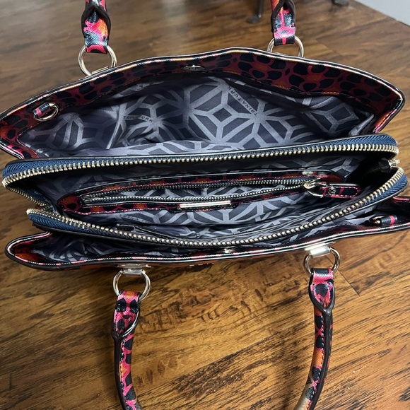 Trina Turk bag - Picture 12 of 13